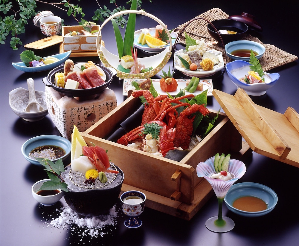 ホテル湯の本 鈴鹿