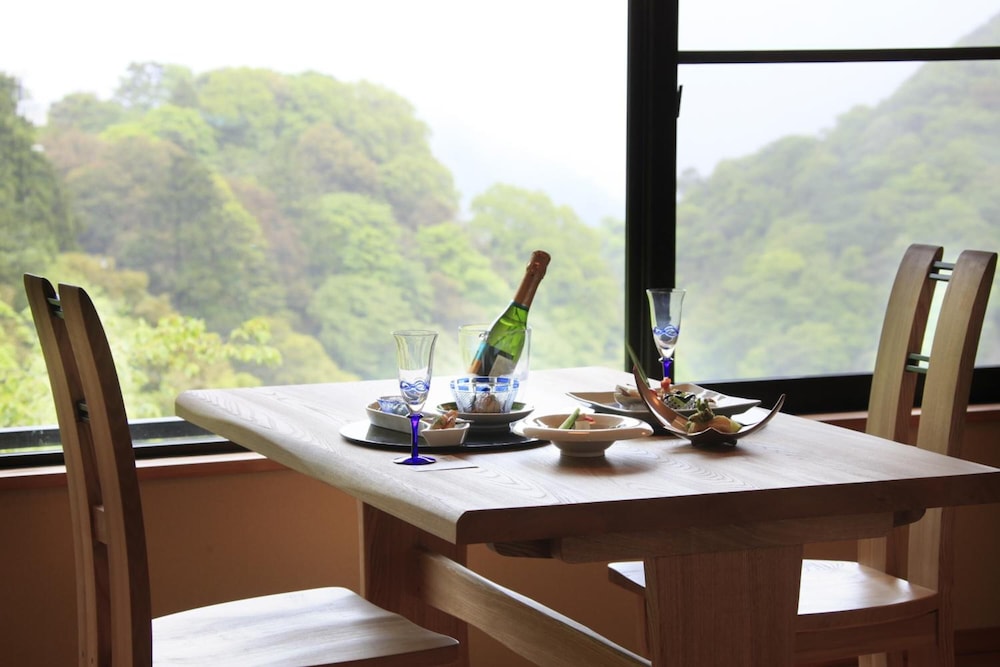 鹿の湯ホテル 鈴鹿