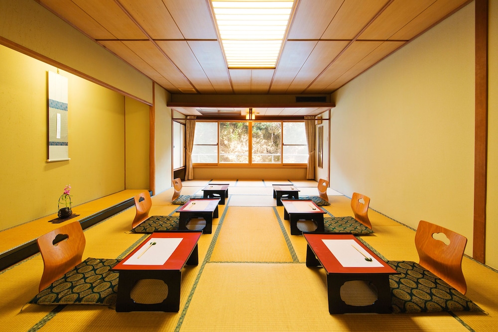 湯元　榊原館 鈴鹿