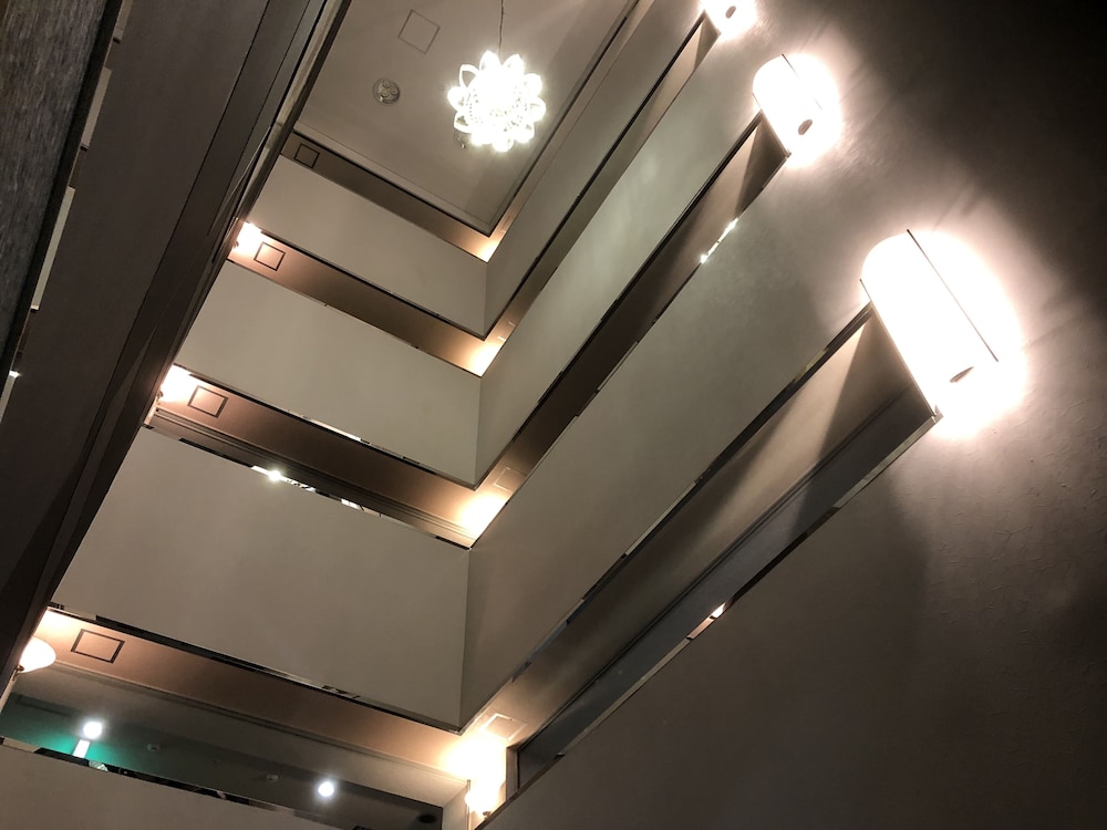 変だからホテル 鈴鹿