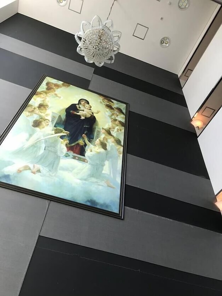 変だからホテル 鈴鹿