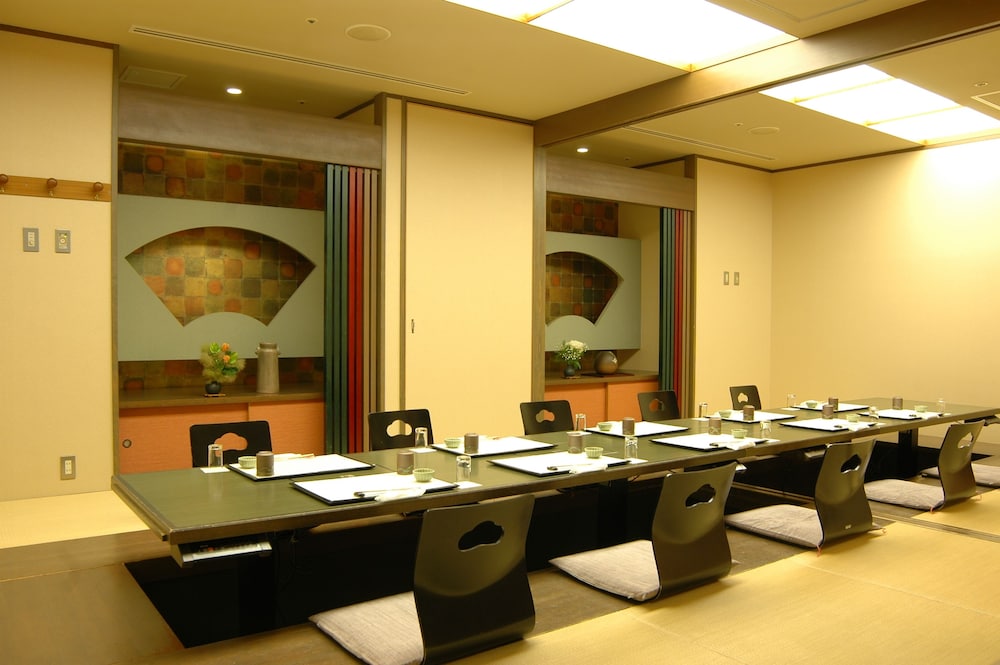 ホテル グリーン パーク津 鈴鹿