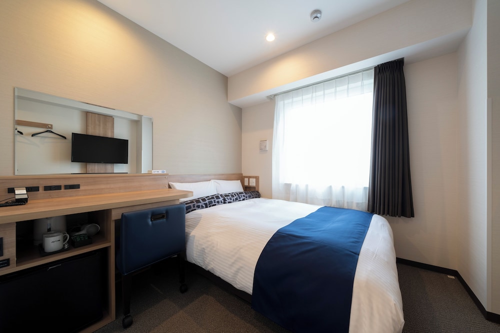 ジャストイン松阪駅前 鈴鹿