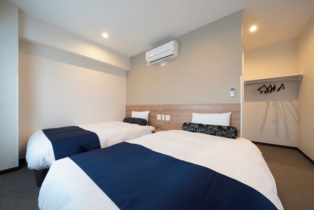 ジャストイン松阪駅前 鈴鹿