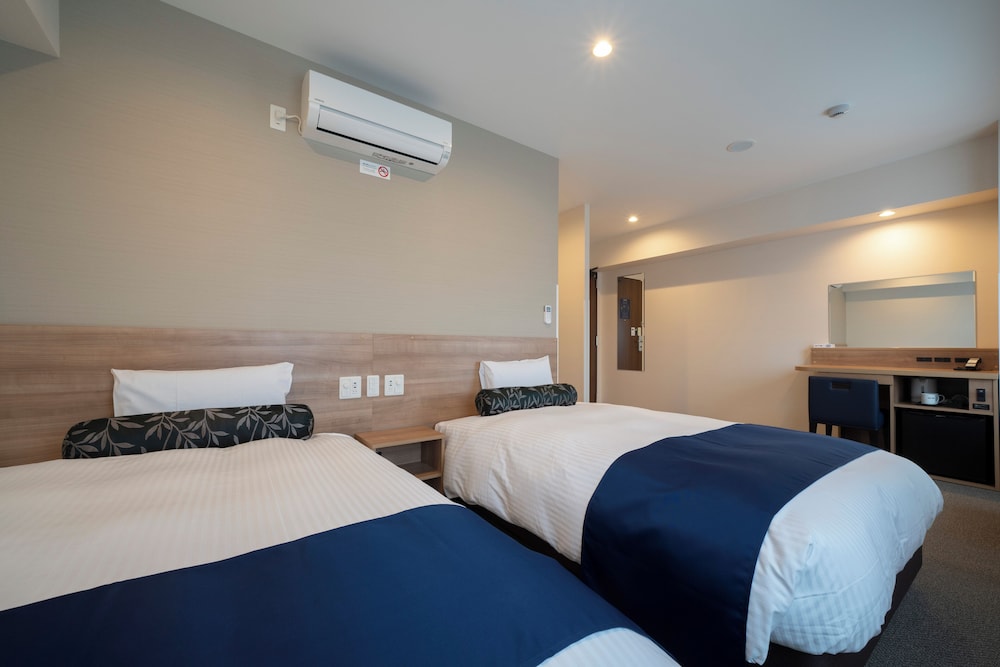 ジャストイン松阪駅前 鈴鹿