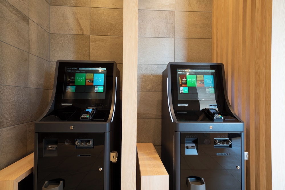 ジャストイン松阪駅前 鈴鹿