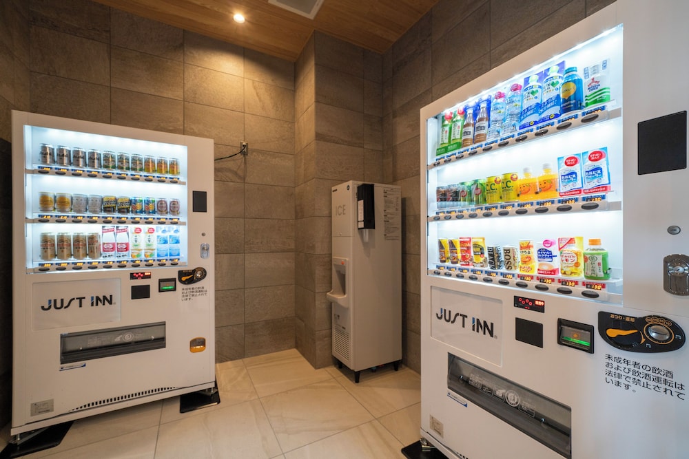 ジャストイン松阪駅前 鈴鹿