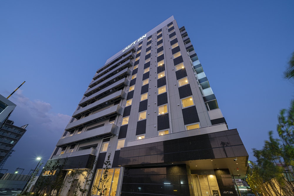 ジャストイン松阪駅前 鈴鹿