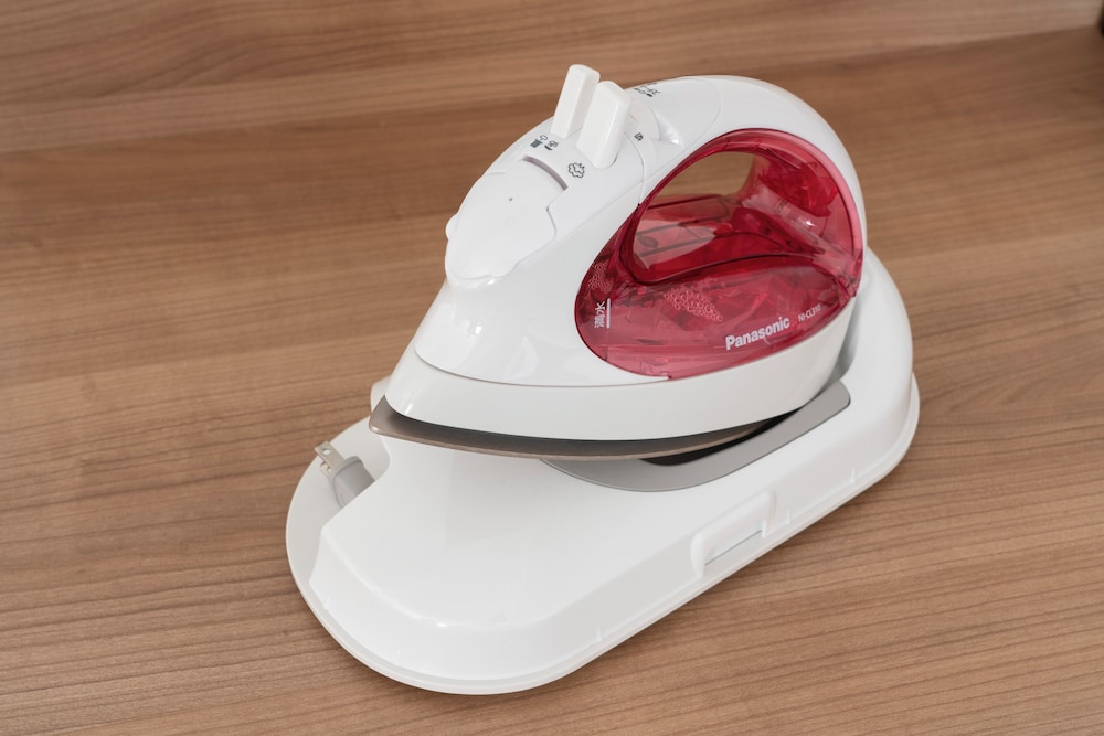 ジャストイン松阪駅前 鈴鹿