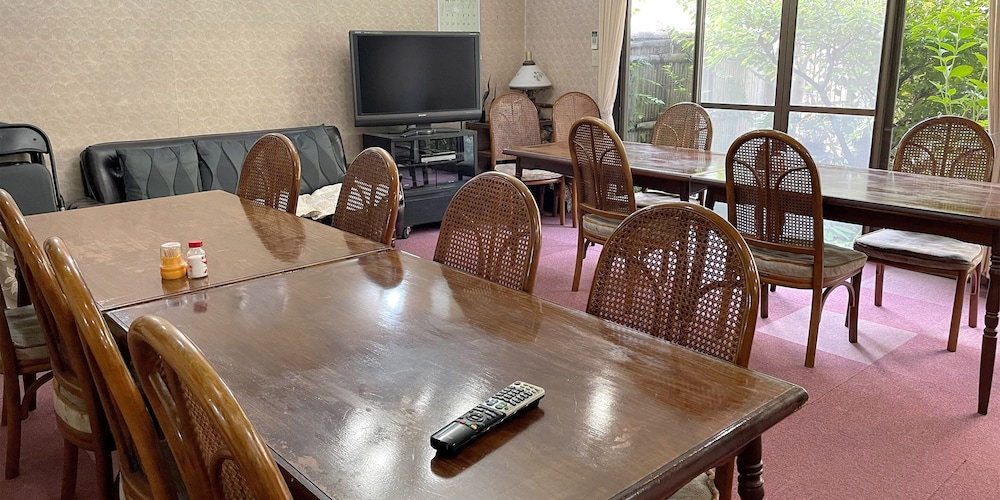 ビジネス旅館若草 鈴鹿