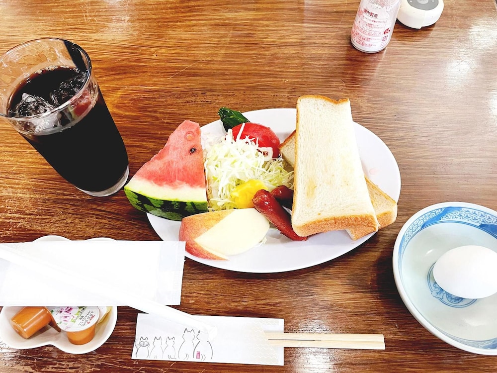 ビジネス旅館若草 鈴鹿