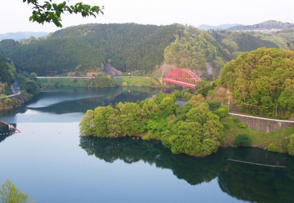 青蓮寺レークホテル 鈴鹿