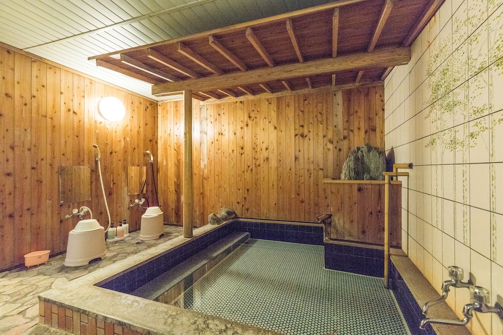 OYO 旅館 魚の栖 丸仙 鳥羽 鈴鹿