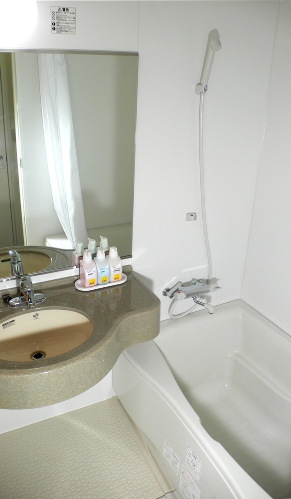 ファミリーロッジ旅籠屋・伊勢松阪店 鈴鹿