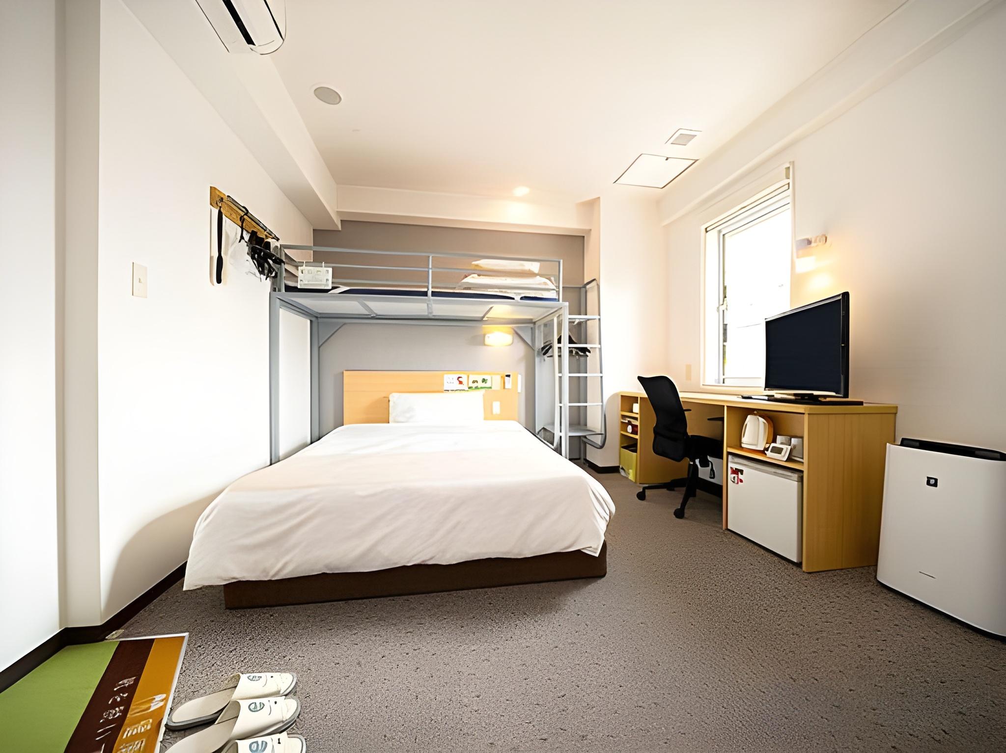 スーパーホテル四日市 国道1号沿 鈴鹿