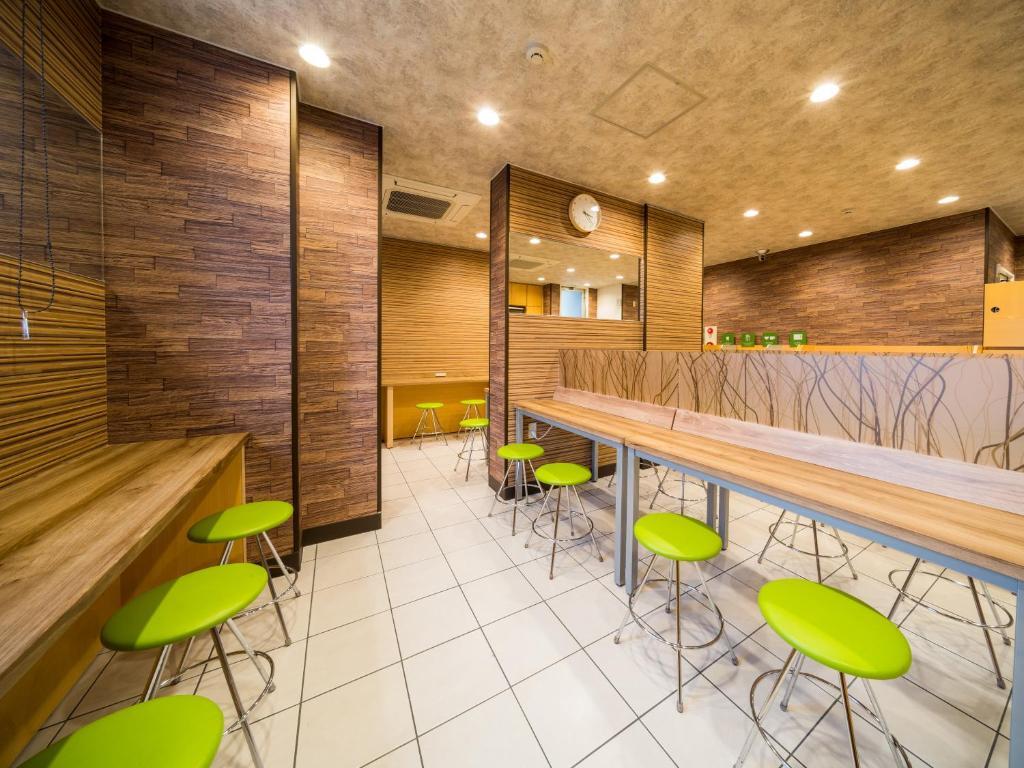 スーパーホテル四日市 国道1号沿 鈴鹿