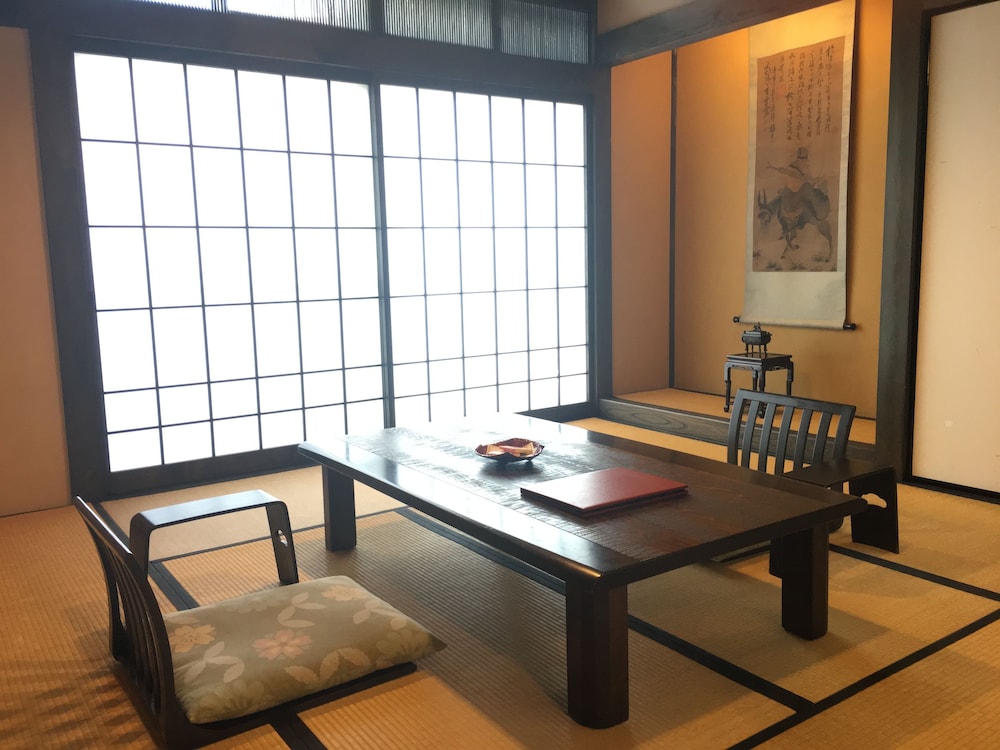 岡田旅館 和楽亭 岐阜