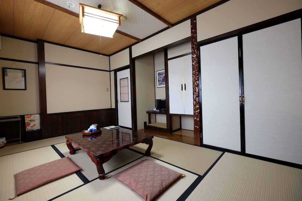 旅荘 つゆくさ 岐阜