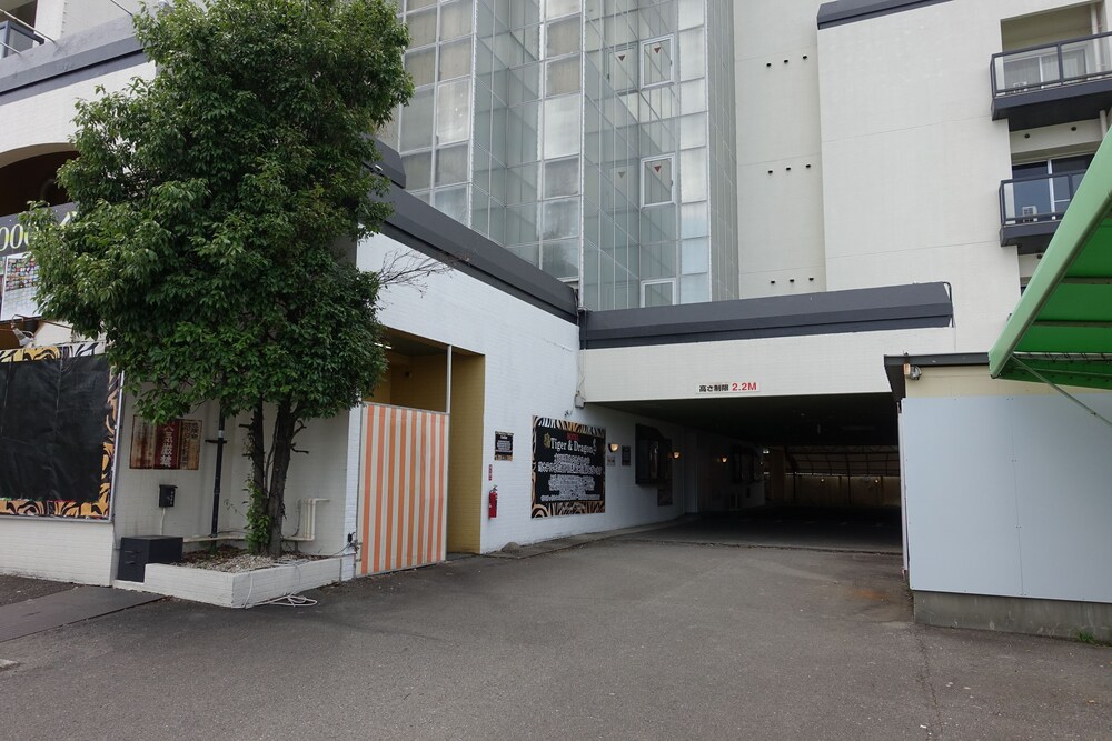 ホテル タイガー アンド ドラゴン 岐阜