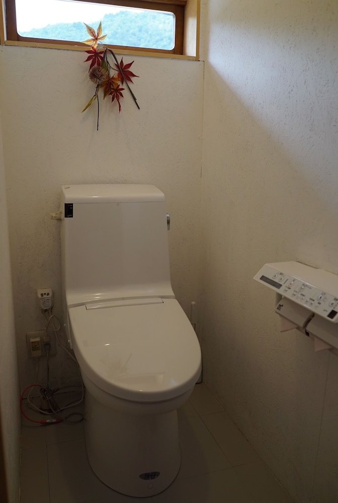 GUESTHOUSE ANT HUT 岐阜