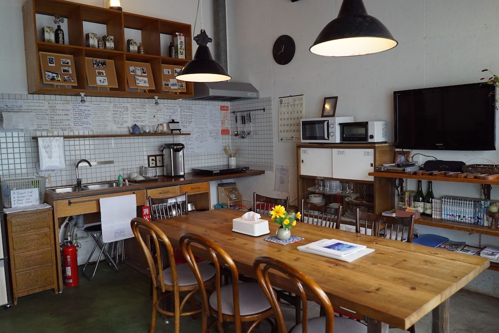 GUESTHOUSE ANT HUT 岐阜