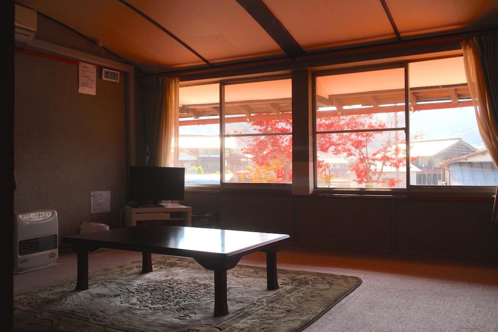 宿ＣＡＦＥレンタル 小左ェ門 岐阜
