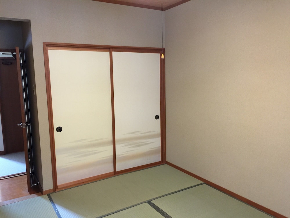 ゲストハウス キンザザ 岐阜