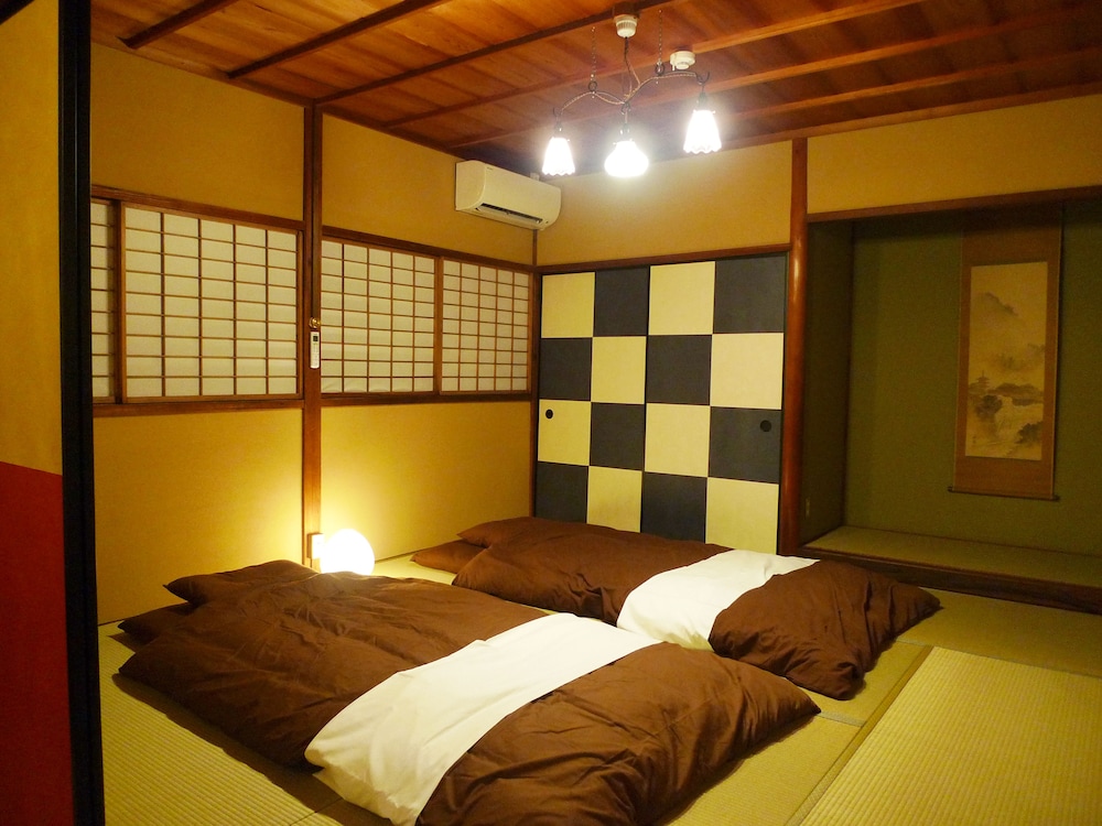 蘘荷渓房 岐阜