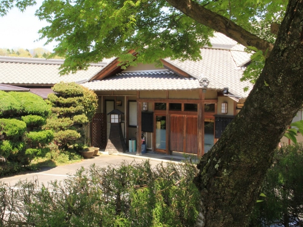 割烹民宿 おおくら 岐阜