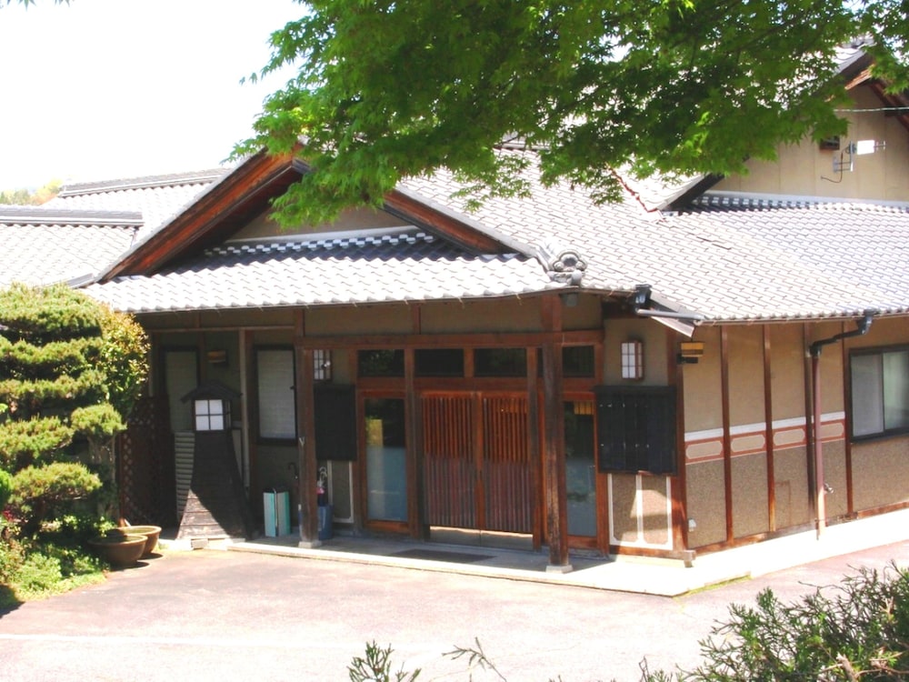 割烹民宿 おおくら 岐阜