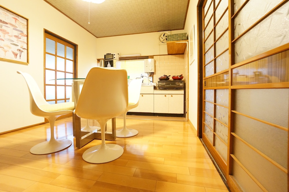 RAINBOW TAKAYAMA PRIVATE HOUSE 岐阜
