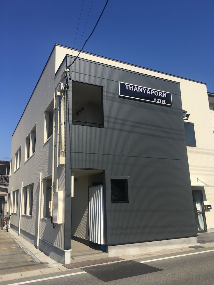 THANYAPORN HOTEL 岐阜