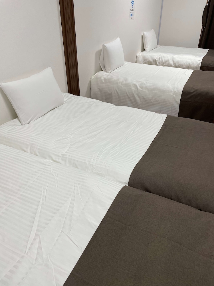THANYAPORN HOTEL 岐阜