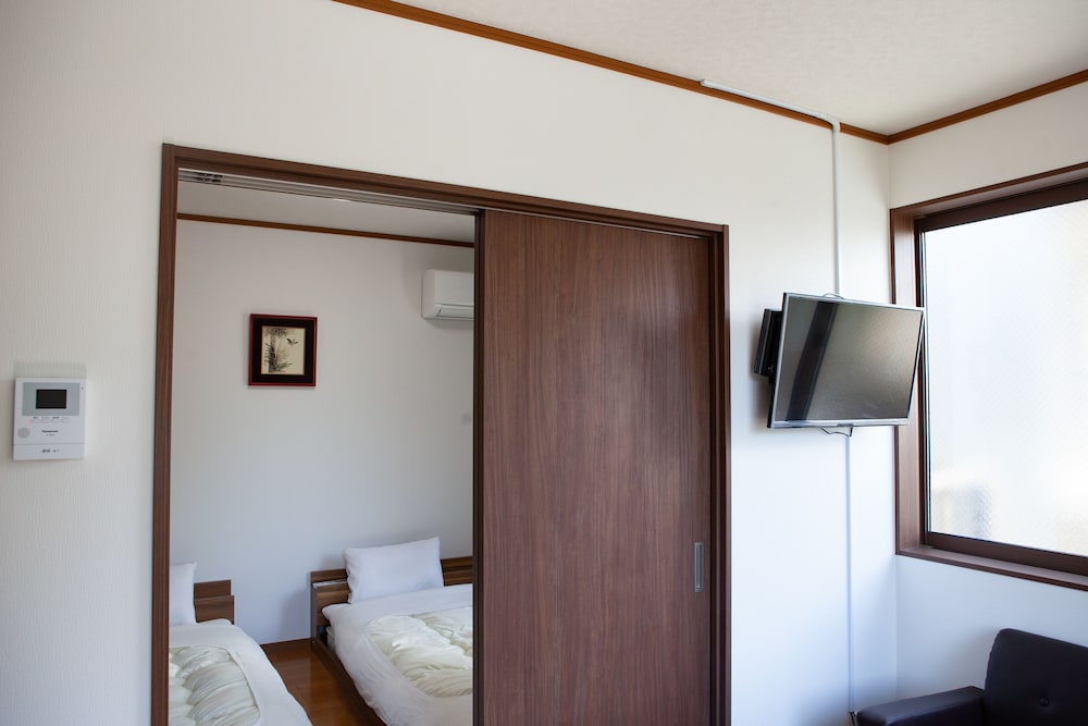 THANYAPORN HOTEL 岐阜