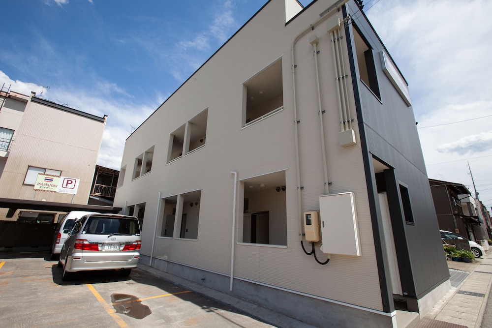 THANYAPORN HOTEL 岐阜