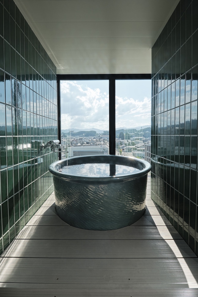 FAV LUX 飛騨高山 岐阜