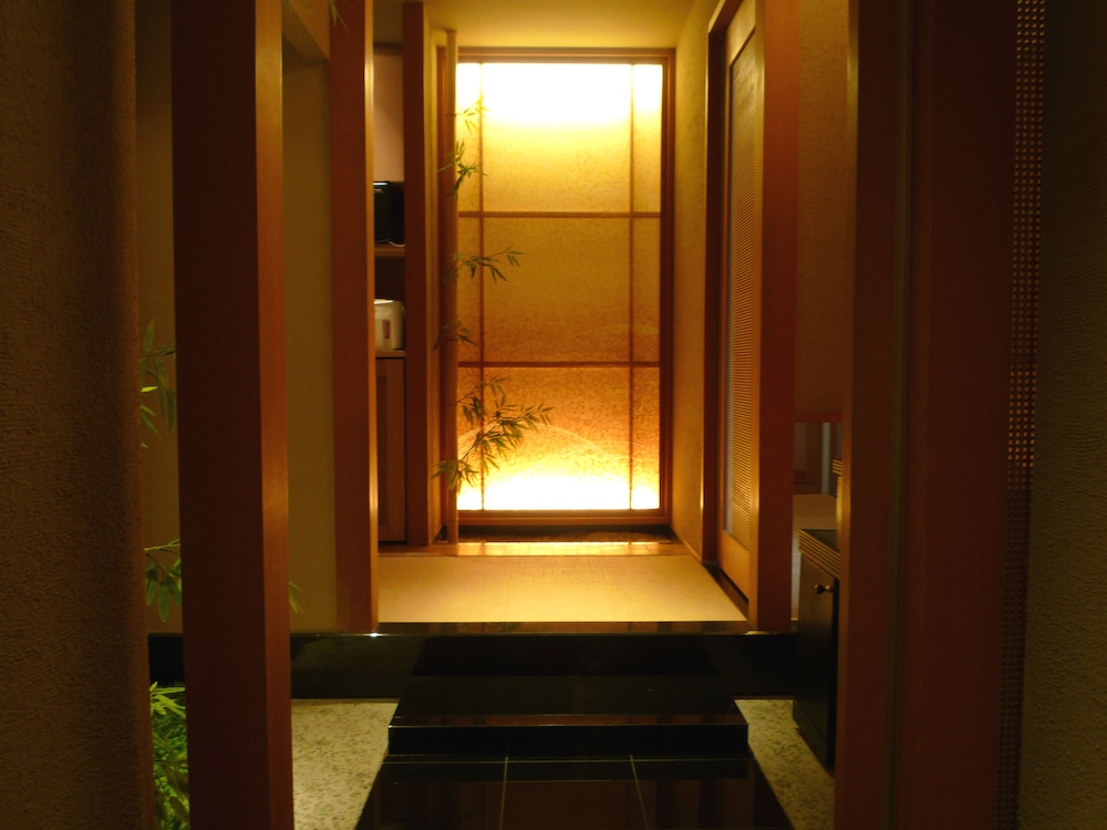 湖南荘 甲府