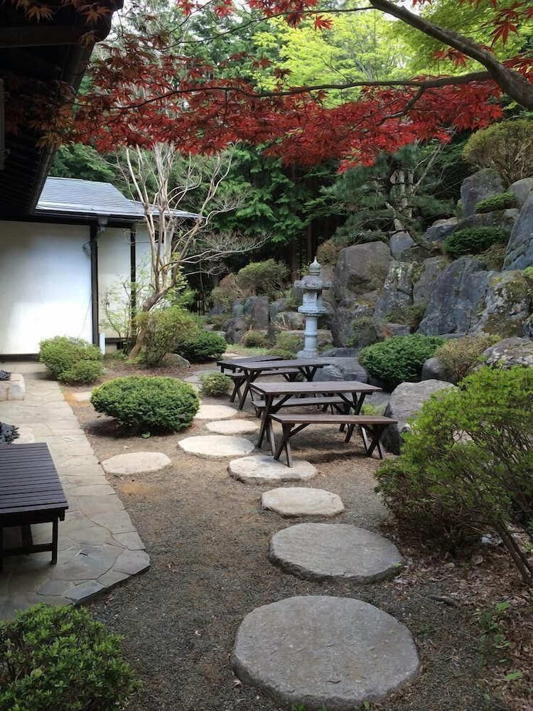 やすらぎの別邸 四季亭 甲府