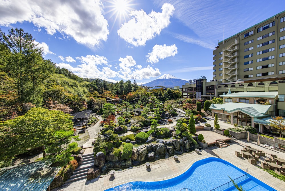 鐘山苑 別墅然然 （べっしょ ささ） 甲府