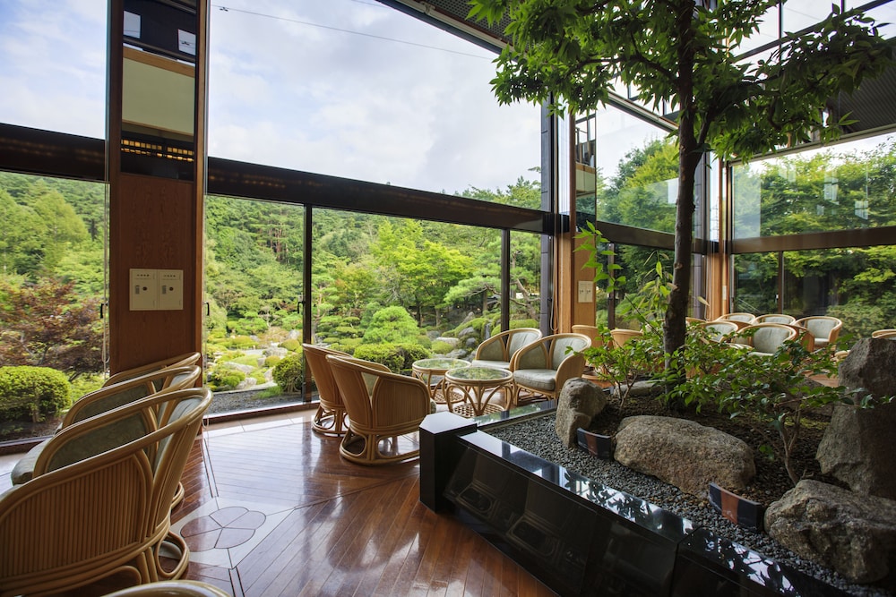 富士山温泉 ホテル鐘山苑 甲府