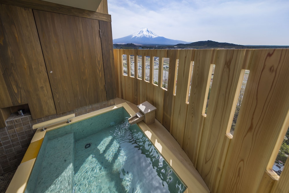 富士山温泉 ホテル鐘山苑 甲府