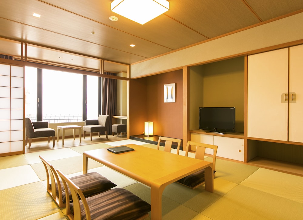 フルーツパーク富士屋ホテル 甲府