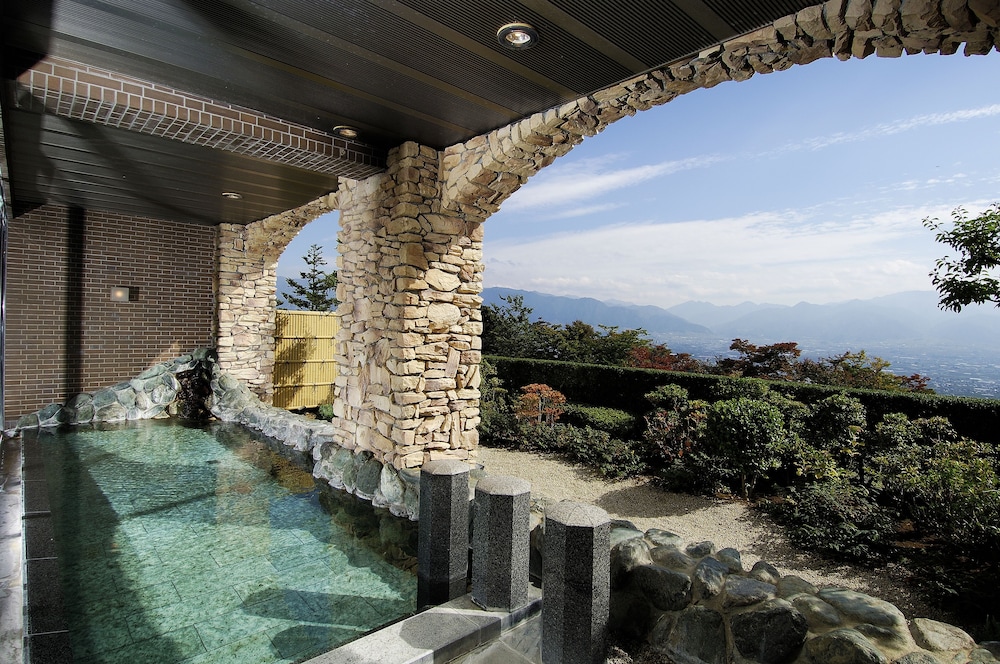 フルーツパーク富士屋ホテル 甲府