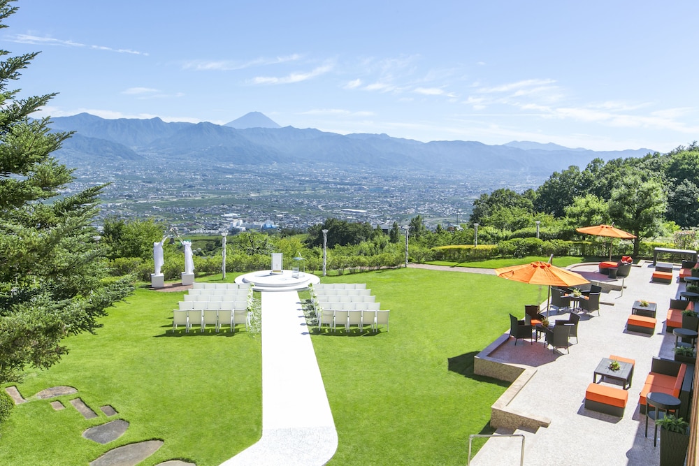 フルーツパーク富士屋ホテル 甲府