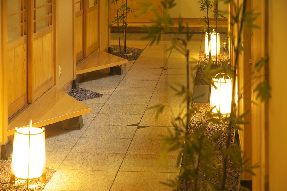 花水庭 おおや 甲府