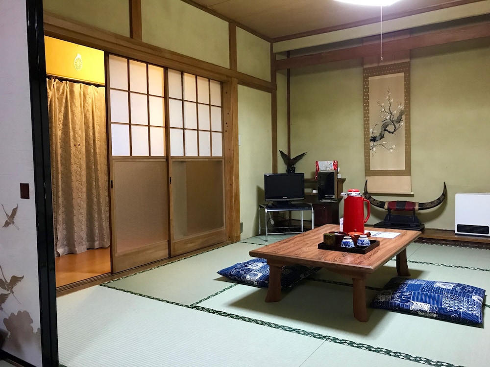 ZERO-PROJECT JAPAN INC. ゲストハウス 甲府