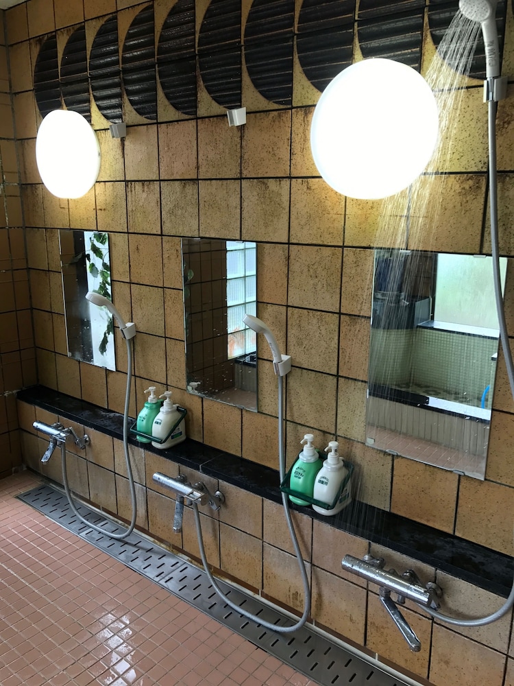 ZERO-PROJECT JAPAN INC. ゲストハウス 甲府
