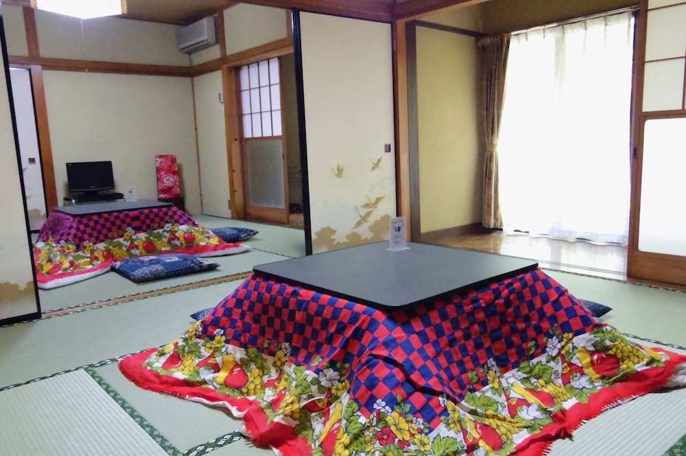 ZERO-PROJECT JAPAN INC. ゲストハウス 甲府