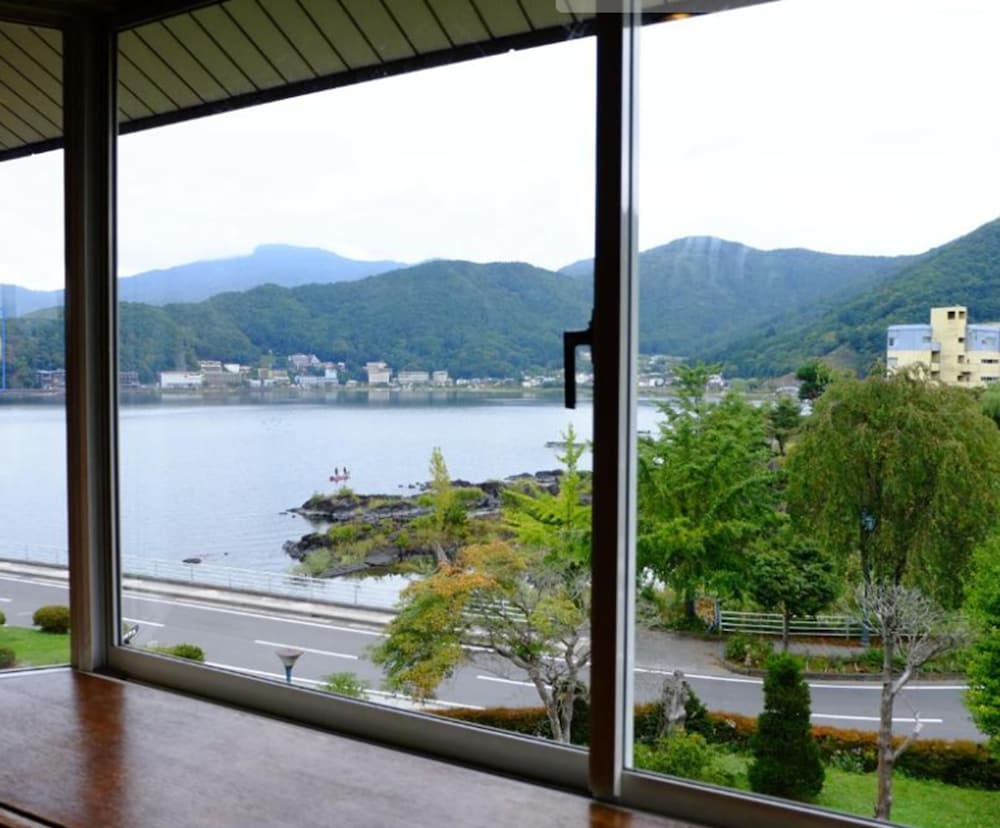 河口湖ホテル 甲府