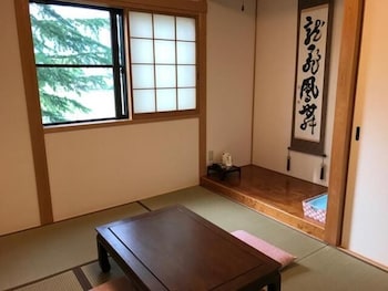 DEN'S INN 甲府